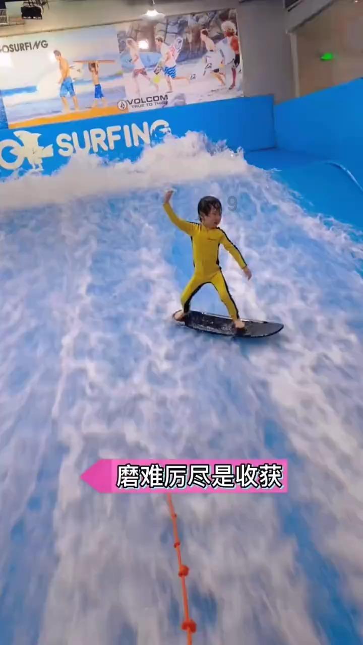超奥特曼之战